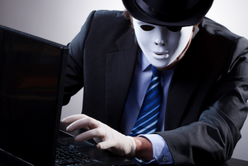 Фотография к новости: 18-летние дропперы из Алматы забрали у пенсионеров  шесть миллионов тенге