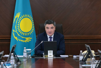 Фотография к новости: Бектенов поручил наращивать долю казахстанской продукции на рынке ЕАЭС