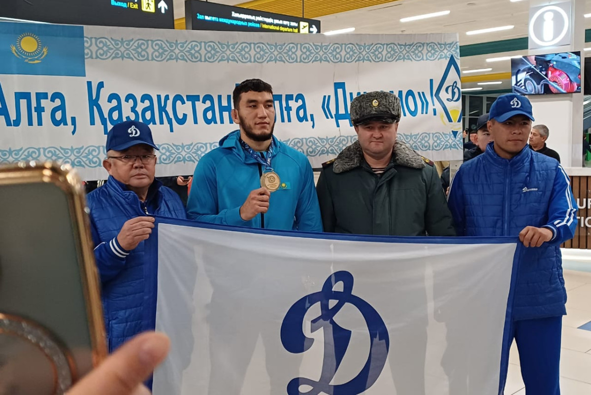 Александр Шахбазов