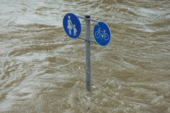 Фотография к новости: Число жертв наводнений в Испании превысило 70