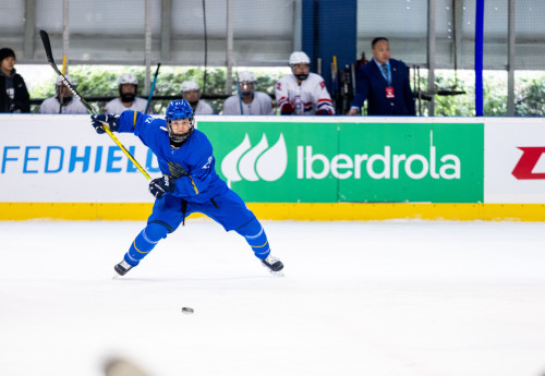 Фотография к новости: Со счётом 8:0 проиграла Японии женская сборная Казахстана по хоккею