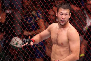 Фотография к новости: Назван главный претендент на бой с Шавкатом Рахмоновым за титул