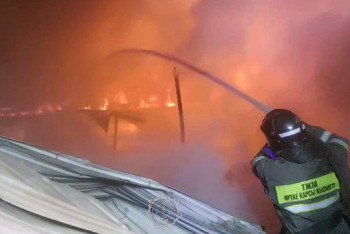 Мебельный цех сгорел в Алматинской области