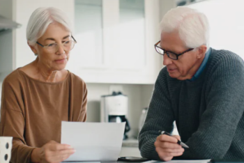 Фотография к новости: Кому в Казахстане могли бы снизить пенсионный возраст до 53 лет