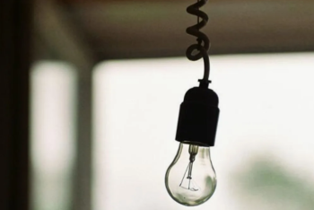 Фотография к новости: Часть Астаны осталась без света из-за порывистого ветра