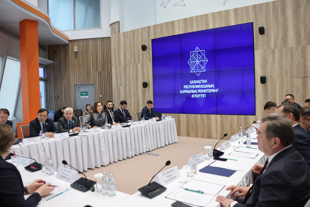 Депутаты рассмотрели вопросы совершенствования законодательства в сфере отмывания доходов