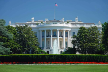 Фотография к новости: Стало известно, кого Трамп хочет сделать главой аппарата Белого дома