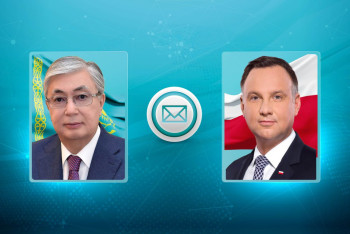 Фотография к новости: Токаев поздравил главу Польши с Днем Независимости