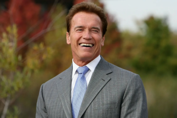 Фотография к новости: Железный Арни в третий раз стал дедушкой