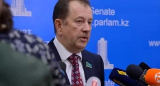 В Мажилисе досрочно прекратили полномочия члена ВАП Михаила Бортника