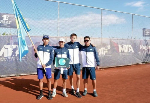 Фотография к новости: Кубок Дэвиса:  казахстанские юниоры  вошли в ТОП-5 сильнейших команд мира