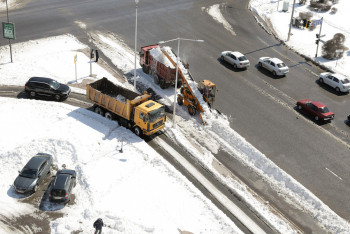 Фотография к новости: Из Астаны за день вывезли более 2000 грузовиков со снегом
