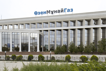 Фотография к новости: Гендиректор Озенмунайгаза обматерил бастующего рабочего в Жанаозене