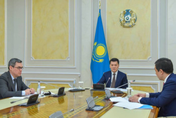 Фотография к новости: Сокращается количество желающих выйти из гражданства Казахстана