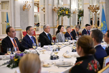 Фотография к новости: Мой визит в Будапешт демонстрирует стремление к углублению сотрудничества – Токаев