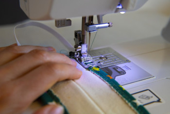 Фотография к новости: Некому отшивать: дизайнеры заявляют о дефиците кадров и просят государство вмешаться