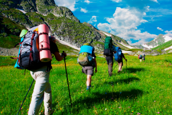 Фотография к новости: Токаеву сообщили о мерах по повышению туристского потенциала Казахстана