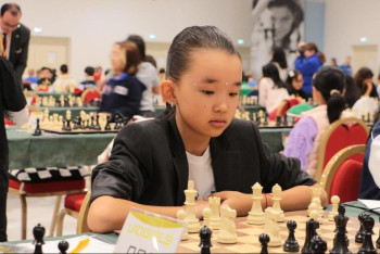 Фотография к новости: Двукратной чемпионкой мира по шахматам стала девочка из Астаны