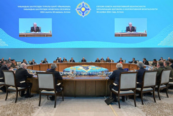 Фотография к новости: Главы государств приняли Декларацию Совета коллективной безопасности