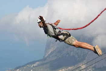 Фотография к новости: Цена адреналина: какие экстремальные развлечения могут стоить жизни