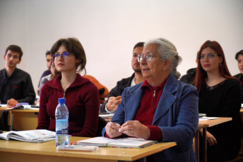 Фотография к новости: 69-летняя студентка из Турции приехала в Туркестан изучать казахский язык