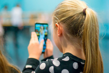 Фотография к новости: Девочка избила и сняла на видео одноклассницу в Жанаозене