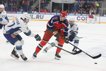 "Барыс" проиграл пятый подряд матч в КХЛ