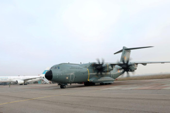 Фотография к новости: Самолёт А-400М пополнил парк Военно-воздушных сил РК