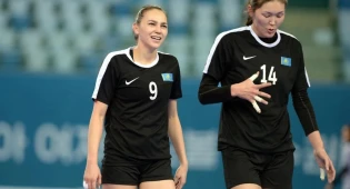 Сборная Казахстана по гандболу пробилась в полуфинал чемпионата Азии