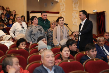 Фотография к новости: Какие проблемы волнуют карагандинцев и как их обещает решить аким