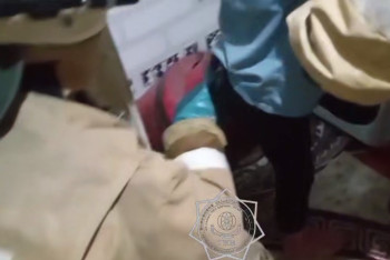 Фотография к новости: Ногу восьмилетнего мальчика освободили спасатели от газбаллона в Риддере