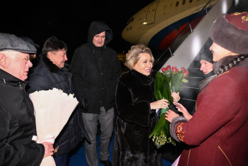 Фотография к новости: Валентина Матвиенко прилетела в Казахстан