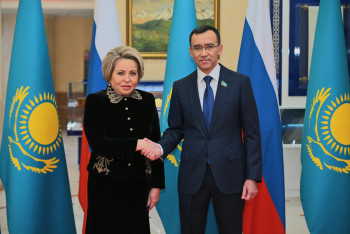 Фотография к новости: Валентина Матвиенко высоко оценила преобразования в Казахстане