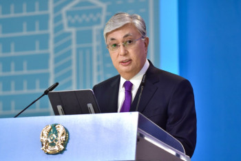 Фотография к новости: Президент поздравил казахстанцев с Днём Независимости