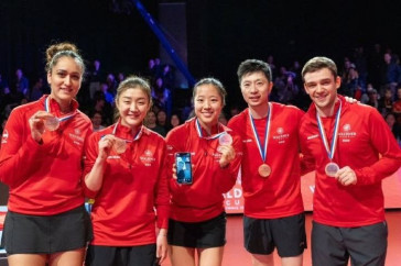 Фотография к новости: Кирилл Герасименко помог команде Азии по настольному теннису победить сборную мира