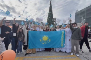 Фотография к новости: Как празднуют День Независимости казахстанцы за рубежом