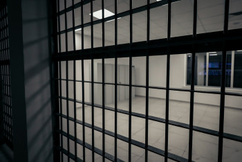 Фотография к новости: Семейную пару задержали сотрудники КНБ в Алматы за производство наркотиков