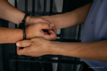 Фотография к новости: Обещал работу на госслужбе: власти ОАЭ выдали Казахстану подозреваемого в мошенничестве