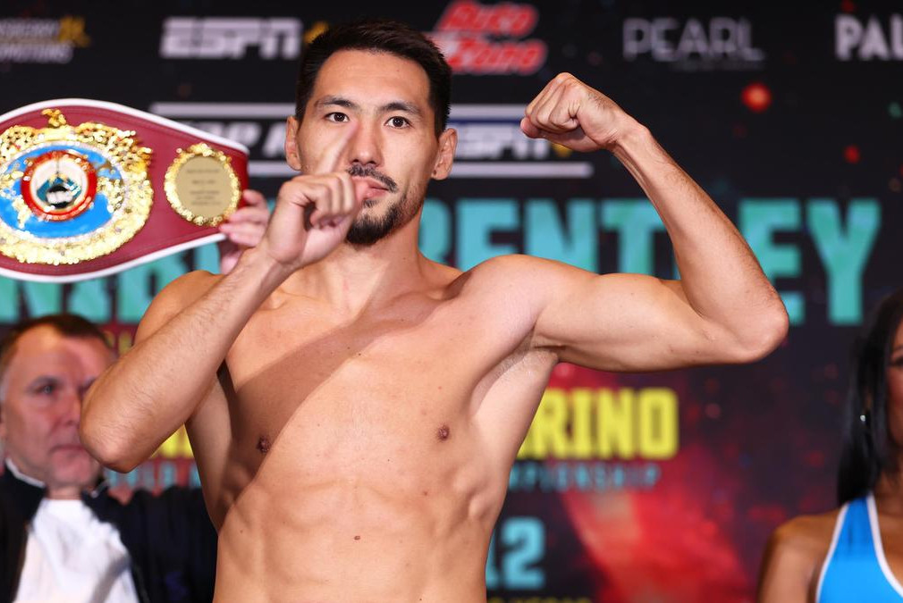 Фотография к новости: Президент WBC приблизил Жанибека Алимханулы к третьему титулу