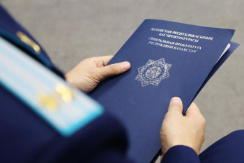 Фотография к новости: Двоих полицейских осудили за пытки в Караганде