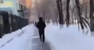 Мужчина домогался девушки посреди улицы в Астане