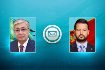 Фотография к новости: Токаев выразил соболезнования президенту Черногории