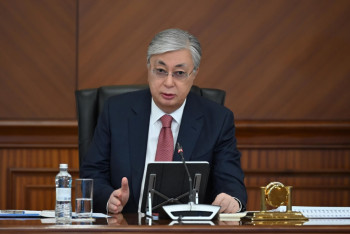 Фотография к новости: Токаев: Глава государства – это нанятый государственный менеджер, а не "тень Всевышнего"