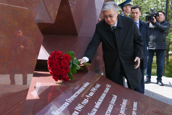 Фотография к новости: Казахстанцы внесли значительную лепту в разгром нацизма – Токаев