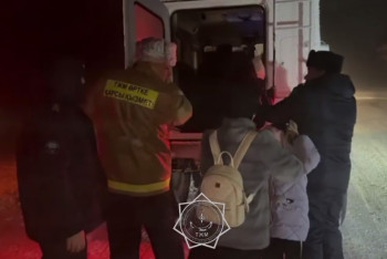 Фотография к новости: Восемь человек доставили в пункты обогрева с закрытой трассы в Жамбылской области