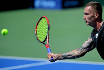 Фотография к новости: Денис Евсеев сенсационно вышел в финал турнира в Португалии