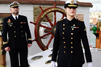 Фотография к новости: Испанская принцесса Леонор ушла в море на полгода