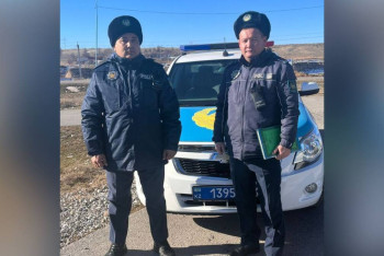 Фотография к новости: Девушку спасли полицейские в Туркестанской области