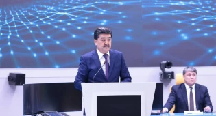Пять минут достаточно - министр экологии о штрафе за прогрев автомобиля