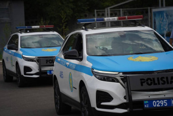 Фотография к новости: Движение транспорта ограничили в шести регионах Казахстана